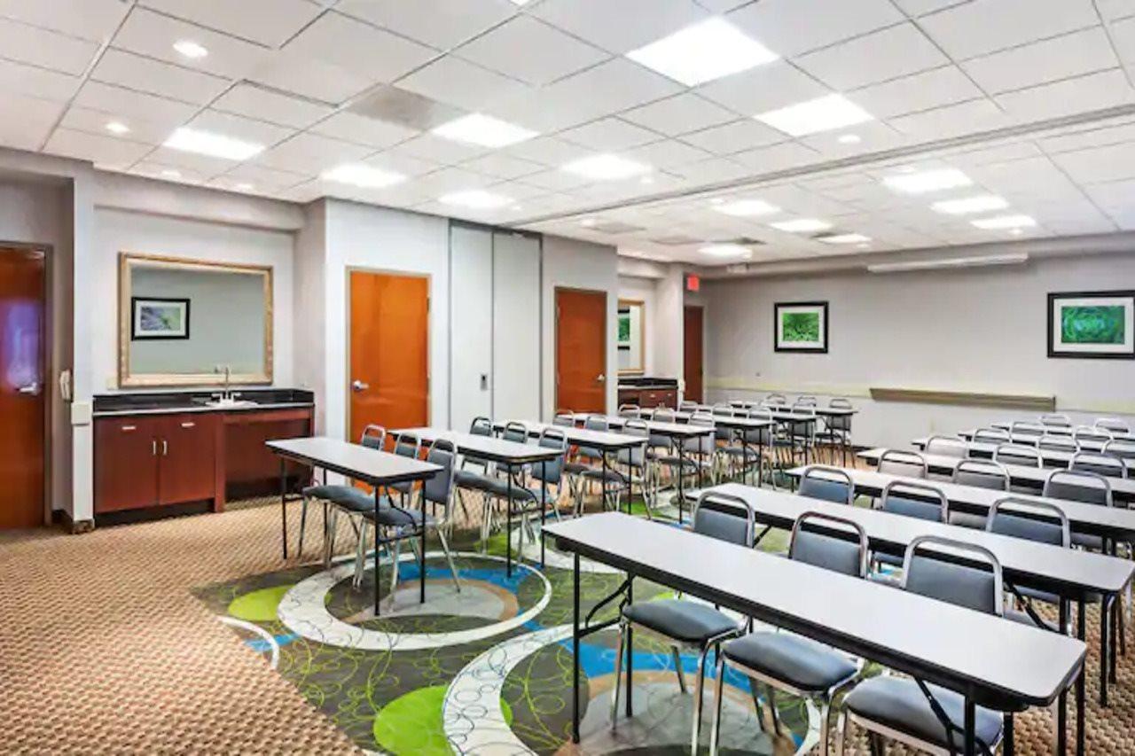 Hampton Inn & Suites Houston-Westchase Екстер'єр фото