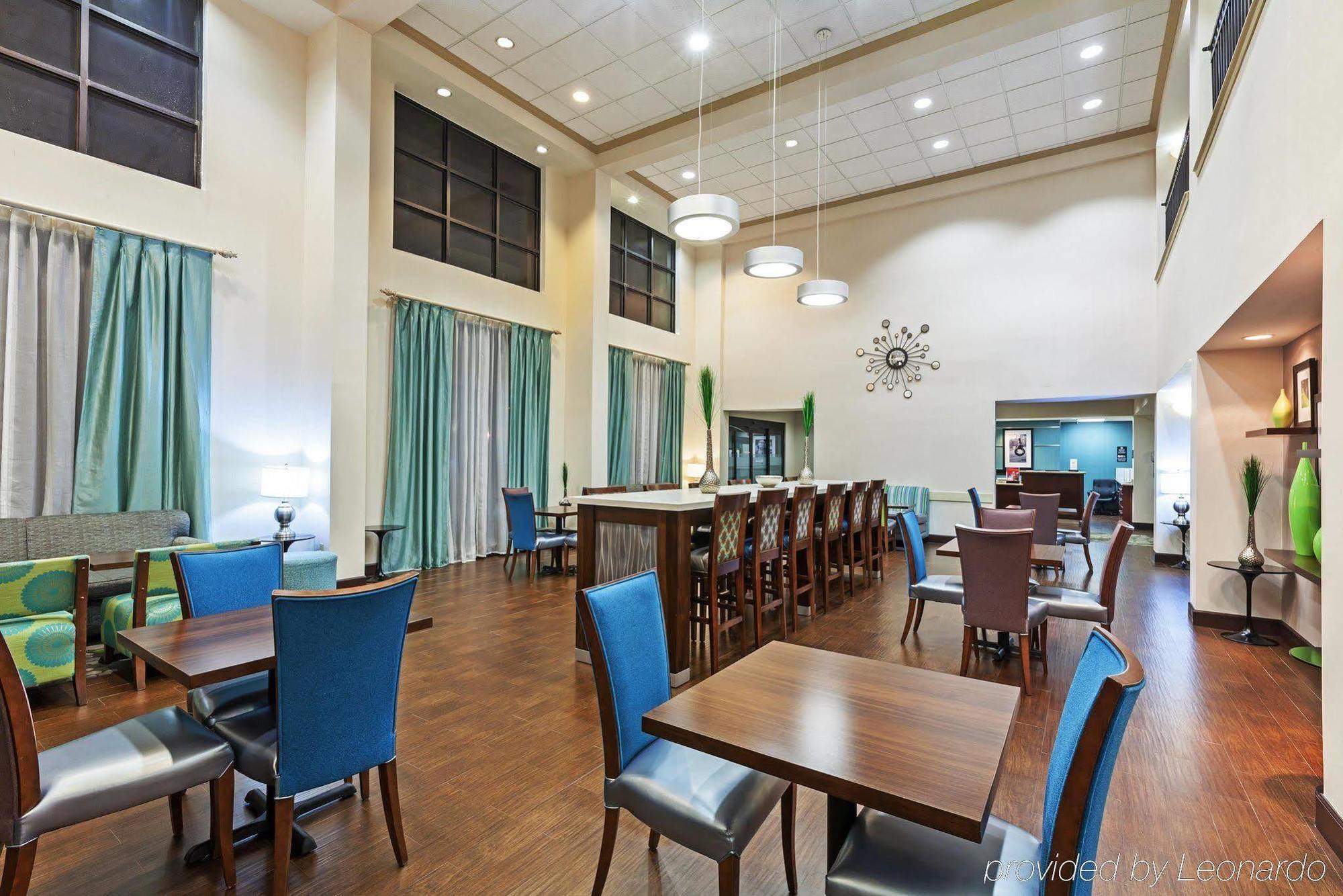 Hampton Inn & Suites Houston-Westchase Екстер'єр фото