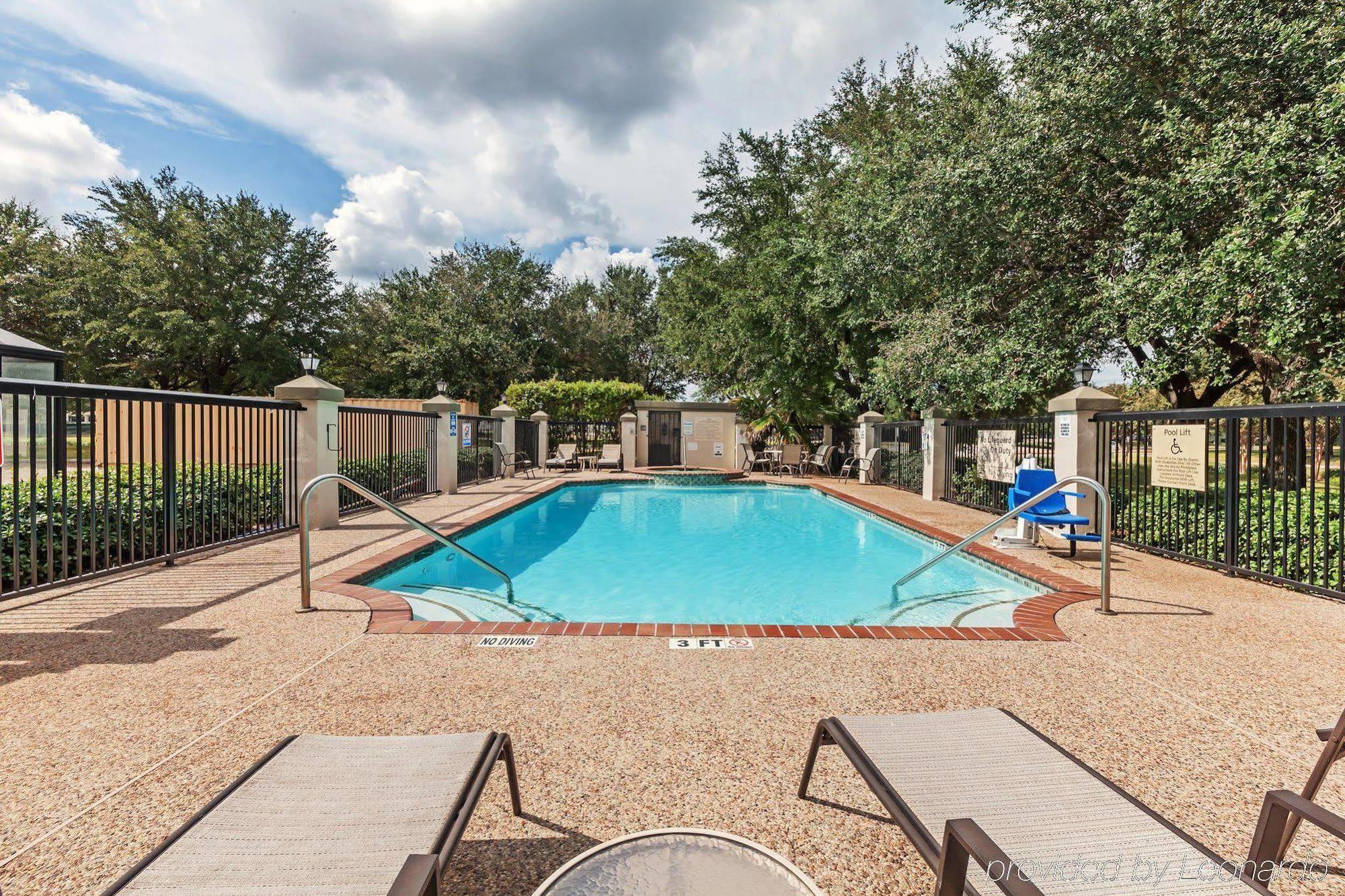Hampton Inn & Suites Houston-Westchase Екстер'єр фото
