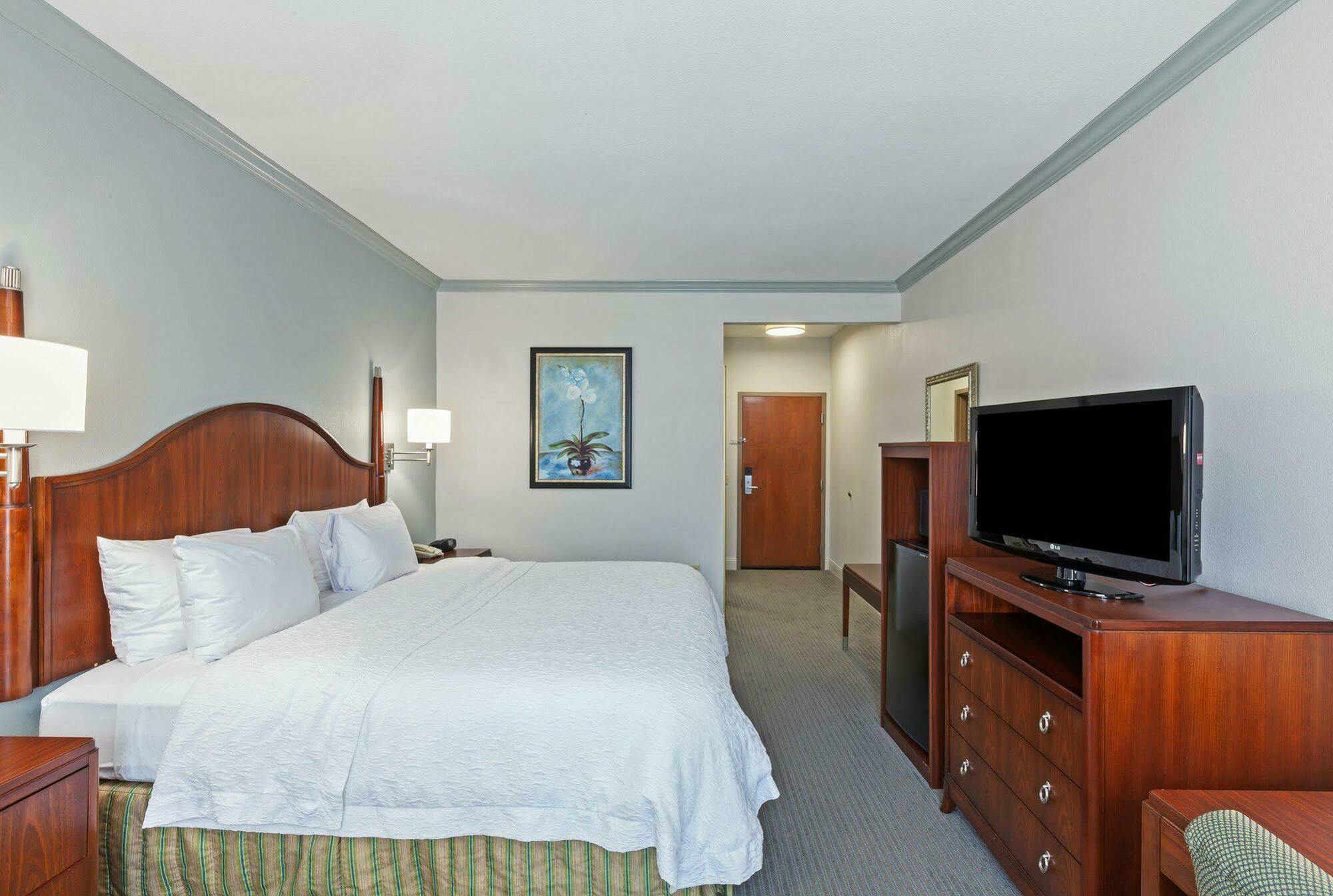 Hampton Inn & Suites Houston-Westchase Екстер'єр фото