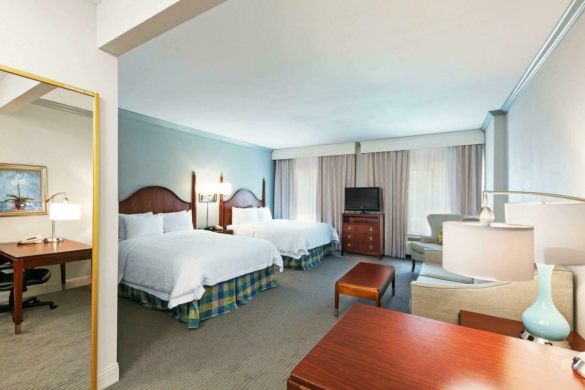 Hampton Inn & Suites Houston-Westchase Екстер'єр фото