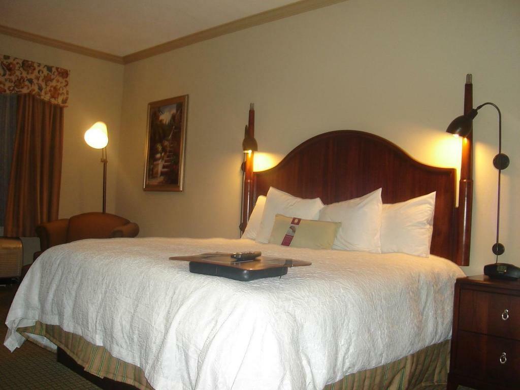 Hampton Inn & Suites Houston-Westchase Екстер'єр фото